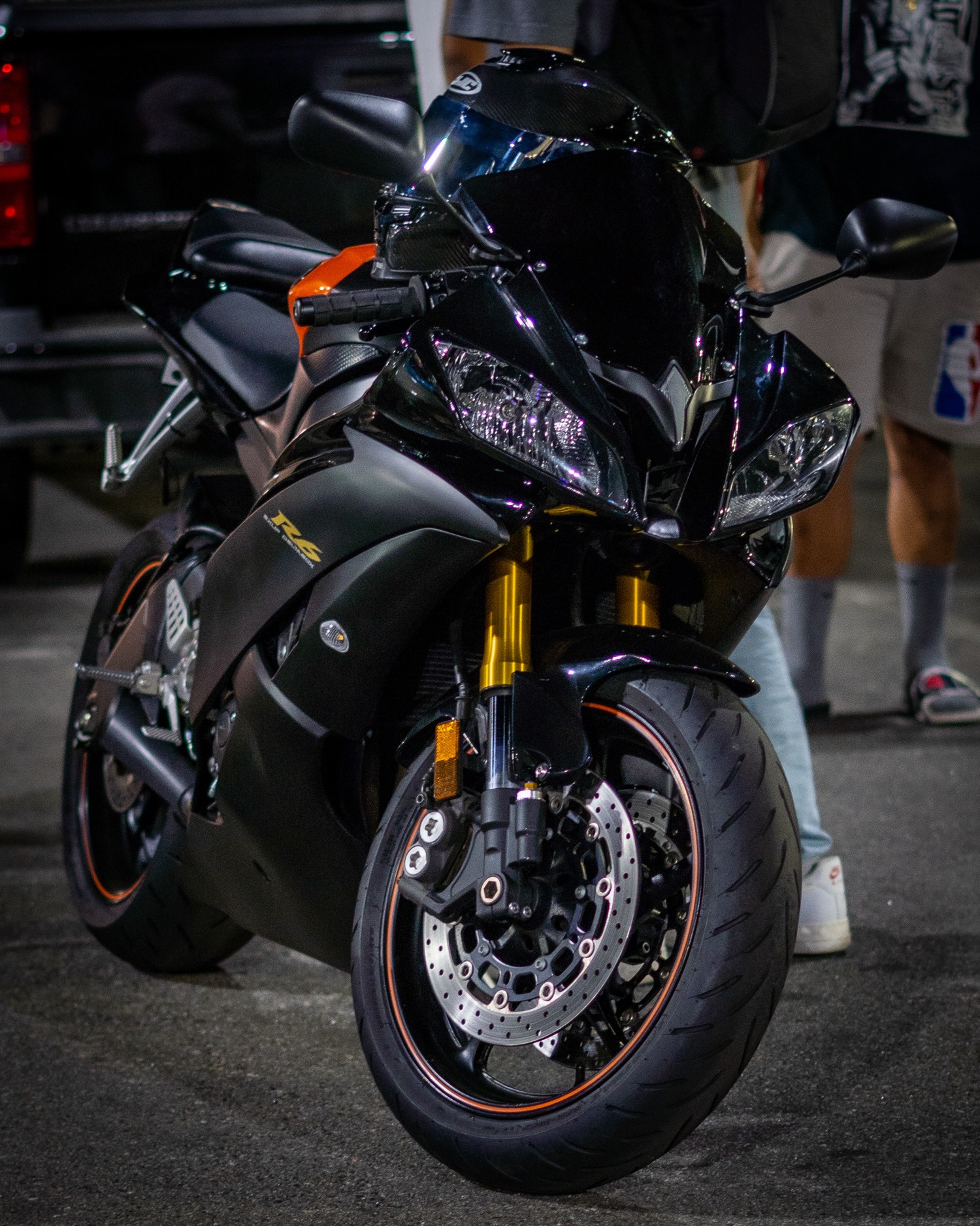 Yamaha R6 sportbike
